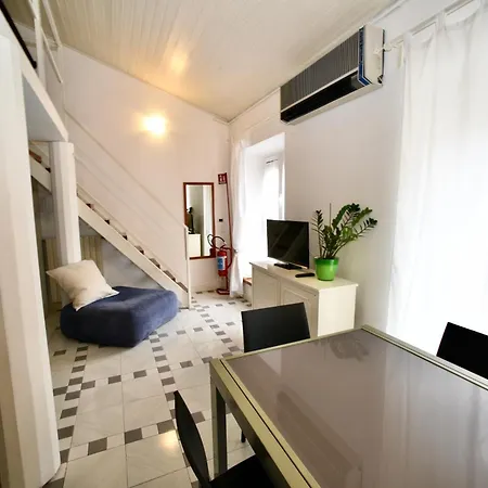 Alborelli Loft Daire Roma