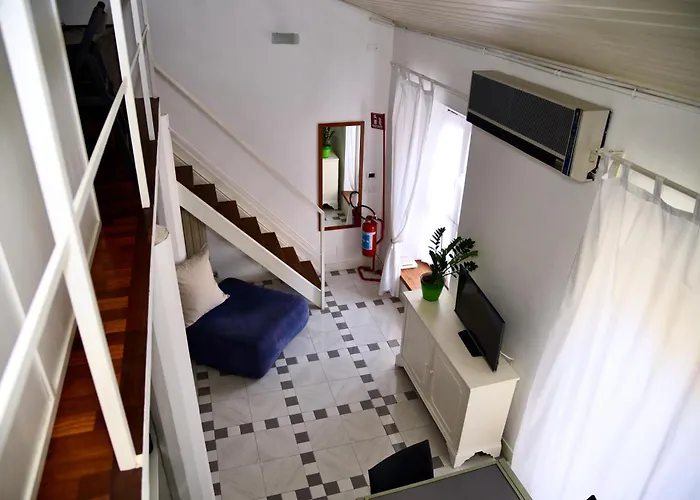 Alborelli Loft Apartmán *